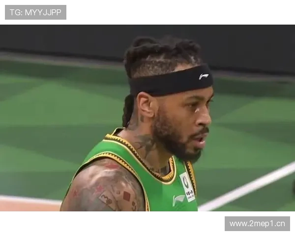 乌戈莫兰德点评深圳防守与磨合